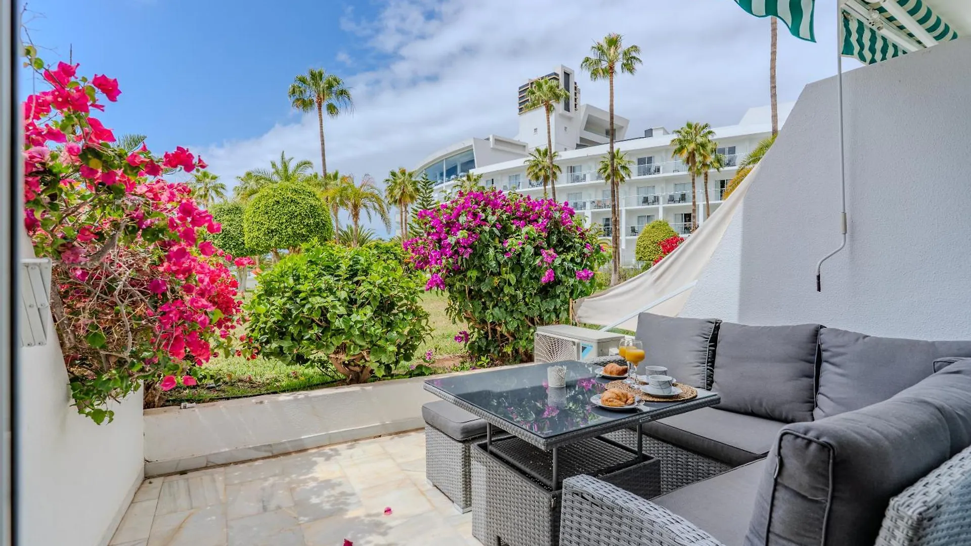 Luxury Apartment On The Beach Costa Adeje